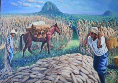 Pintura de dos hombres cosechando maiz. Hay una mula de carga ayudando. Tambien hay una pila de mais en el centro de la pintura