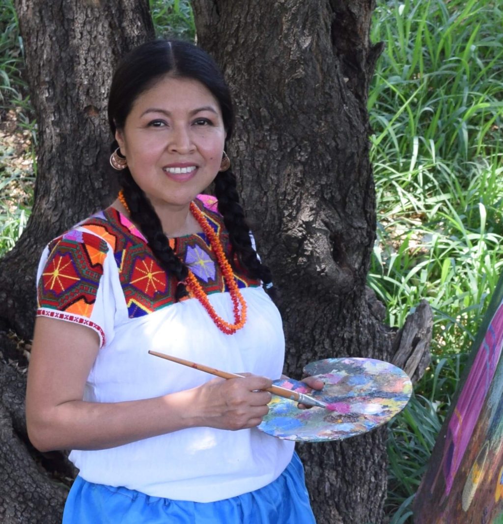 Photo of Norma Martinez for Norma Nahua Art Website. Acerca-de-Mi-Norma-Nahua-Art-Main-Foto